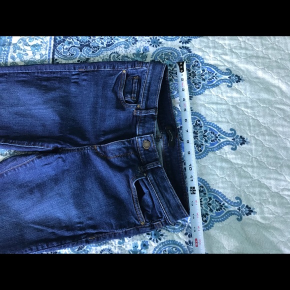 Ann Taylor Jeans - Picture 2 of 5